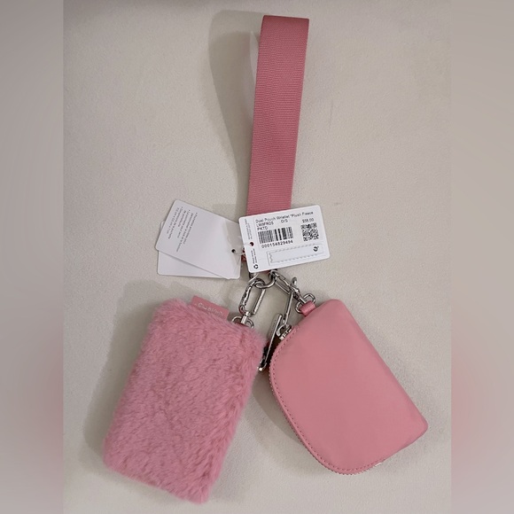 NWT Lululemon Dual Pouch Wristlet Plush Fleece Pink Tide